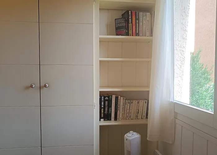 T3 Piscine Parking *